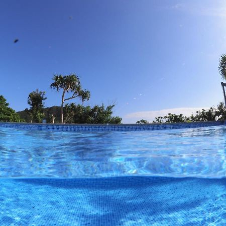 Blue Suites Hanamuro On The Beach Дзамамі Екстер'єр фото